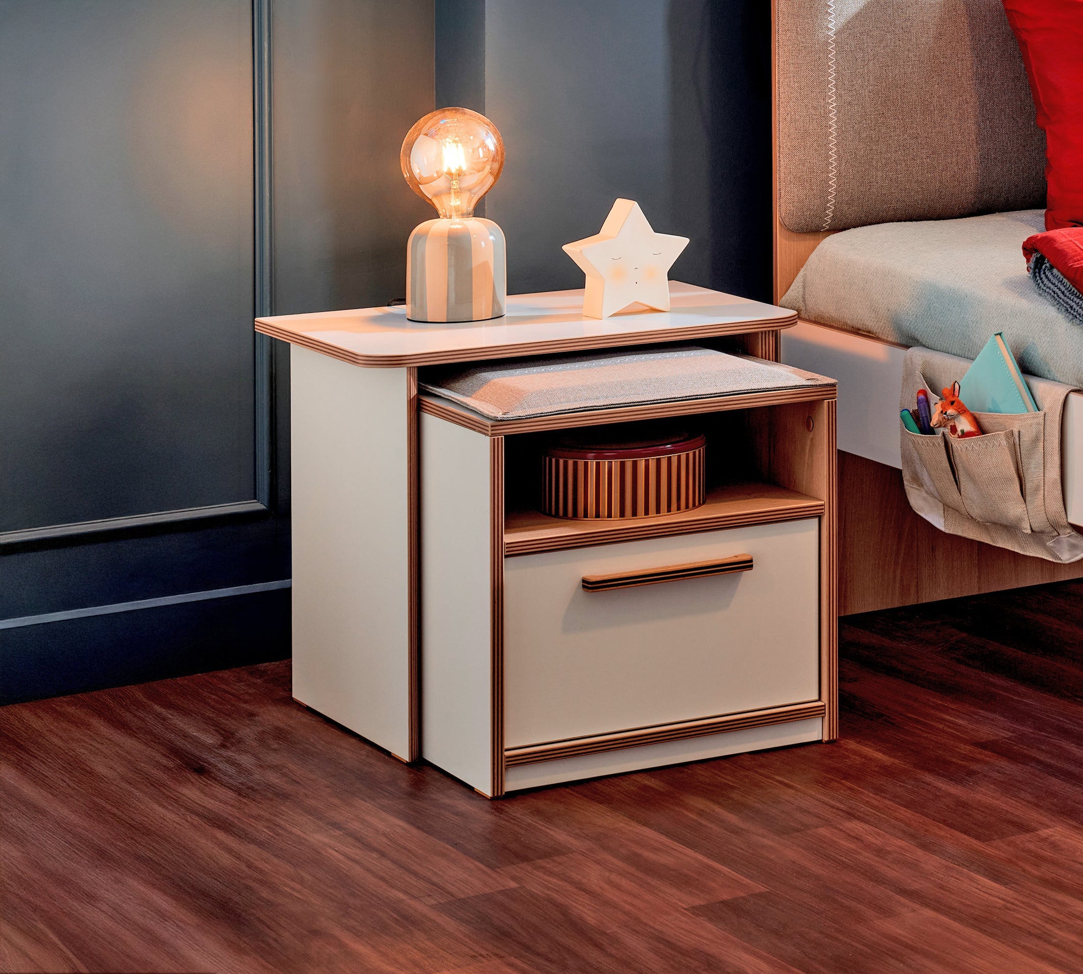 Cilek Modera Nachtkonsole WITH Wandregal – Bild 3